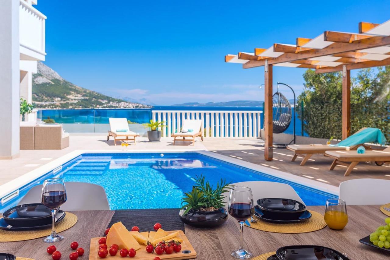 Villa Matan - Only 200M From The Sandy Beaches, Private 28M2 Pool Omiš Eksteriør bilde