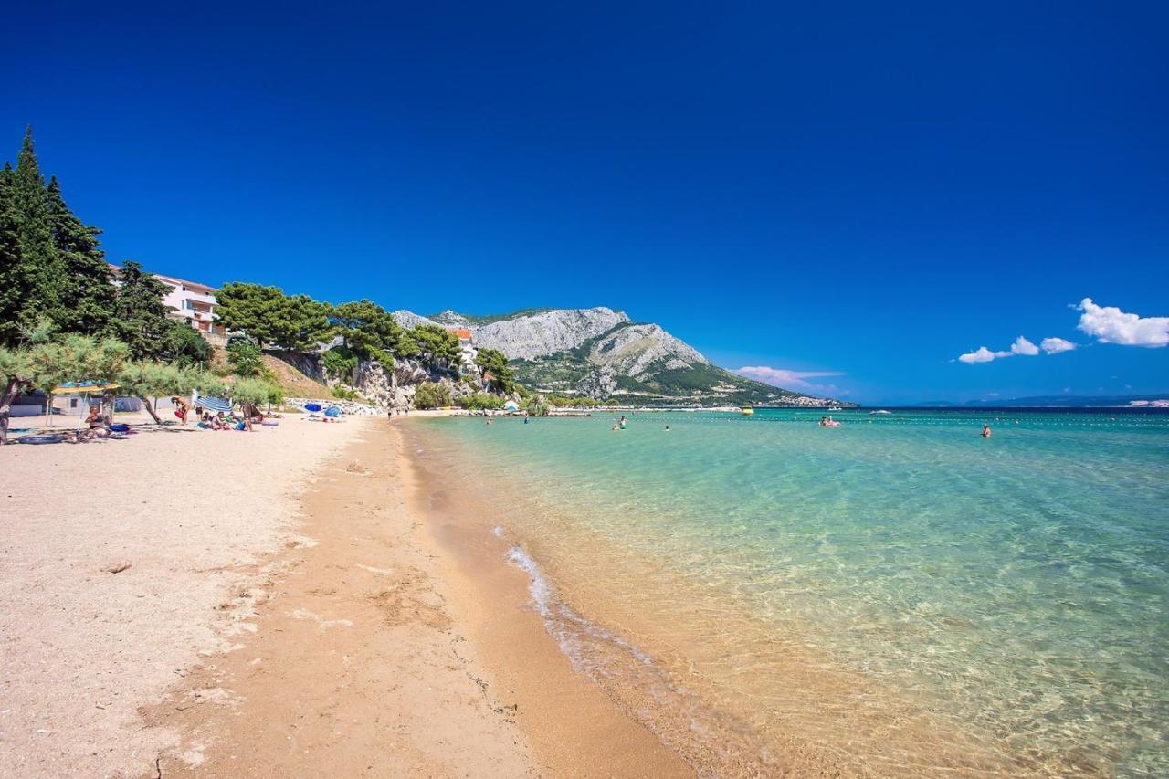 Villa Matan - Only 200M From The Sandy Beaches, Private 28M2 Pool Omiš Eksteriør bilde